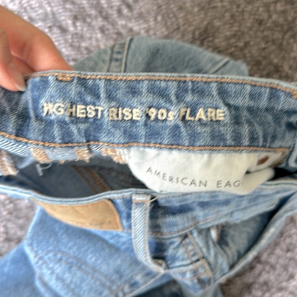 AE 90’s flare jeans - Picture 11 of 11